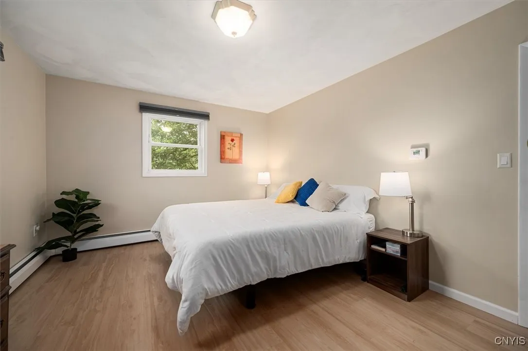 1 Christopher Circle, New Hartford, New York 13413, New Hartford, New York 13413, 3 Bedrooms Bedrooms, 7 Rooms Rooms,2 BathroomsBathrooms,Residential,Closed,1 Christopher Circle, New Hartford, New York 13413,S1610262