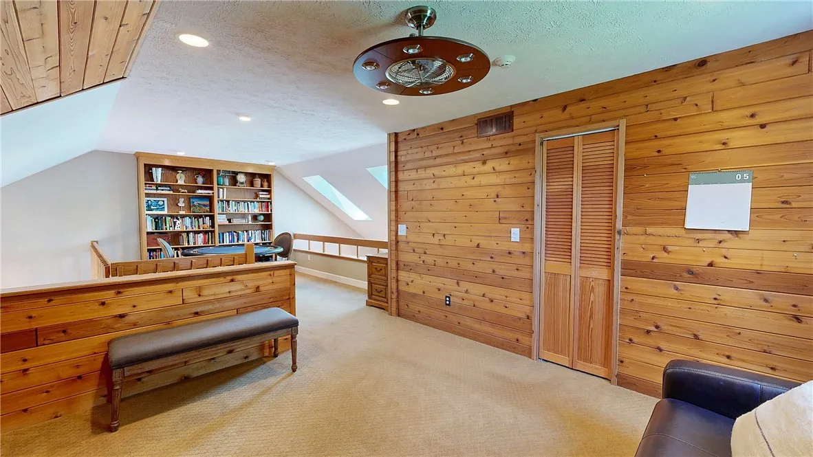 11 Sunrise Park, Pittsford, New York 14534, Pittsford, New York 14534, 4 Bedrooms Bedrooms, 11 Rooms Rooms,3 BathroomsBathrooms,Residential,For Sale,11 Sunrise Park, Pittsford, New York 14534,R1612175
