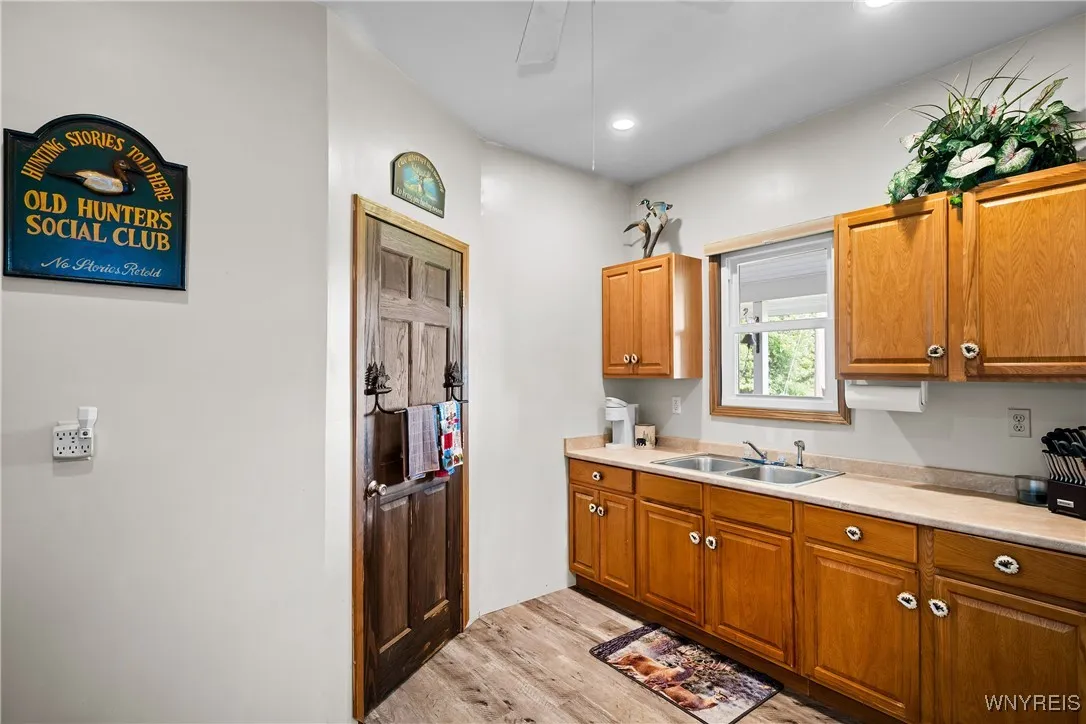 3883 Block Road, Yorkshire, New York 14042, Yorkshire, New York 14042, 1 Bedroom Bedrooms, 4 Rooms Rooms,1 BathroomBathrooms,Residential,Closed,3883 Block Road, Yorkshire, New York 14042,0,B1613349