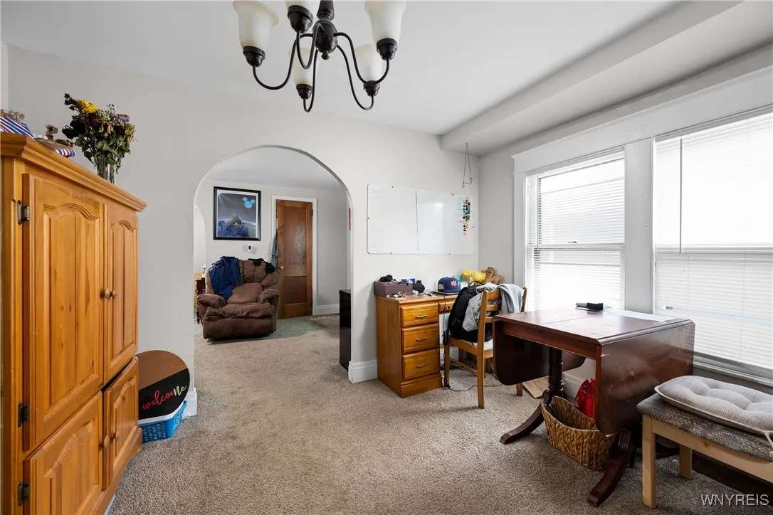 104 Lyndale Avenue, Tonawanda-town, New York 14223, Tonawanda, New York 14223, 6 Bedrooms Bedrooms, ,2 BathroomsBathrooms,Residential,Closed,104 Lyndale Avenue, Tonawanda-town, New York 14223,B1613300