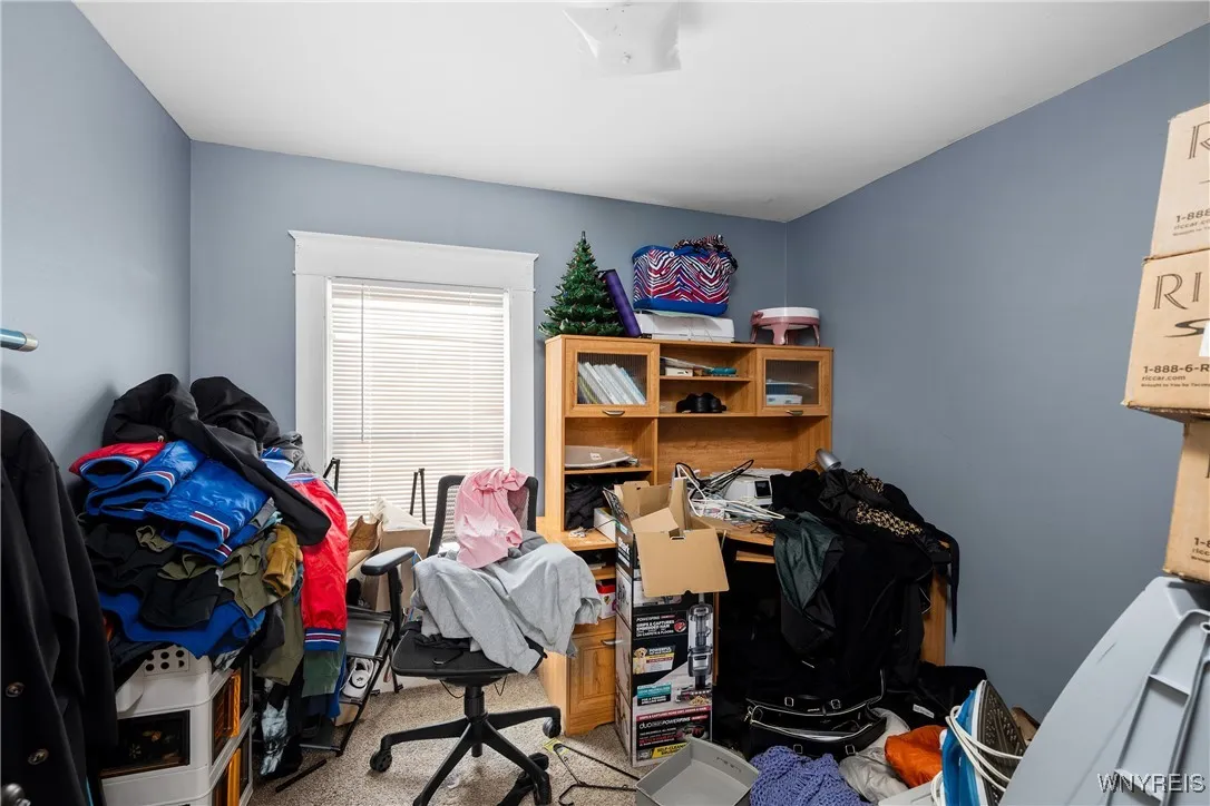 104 Lyndale Avenue, Tonawanda-town, New York 14223, Tonawanda, New York 14223, 6 Bedrooms Bedrooms, ,2 BathroomsBathrooms,Residential,Closed,104 Lyndale Avenue, Tonawanda-town, New York 14223,B1613300