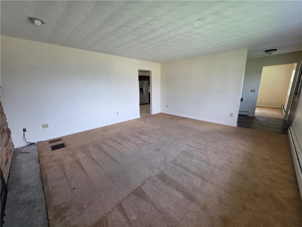 266 West Third Street, Corning-city, New York 1483, Corning City, New York 14830, 3 Bedrooms Bedrooms, 7 Rooms Rooms,2 BathroomsBathrooms,Residential,Closed,266 West Third Street, Corning-city, New York 1483,0,R1613114