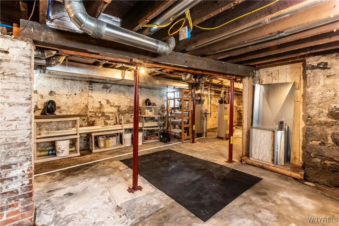37 Barton Street, Buffalo, New York 14213, Buffalo, New York 14213, 2 Bedrooms Bedrooms, 6 Rooms Rooms,2 BathroomsBathrooms,Residential,Closed,37 Barton Street, Buffalo, New York 14213,0,B1612928