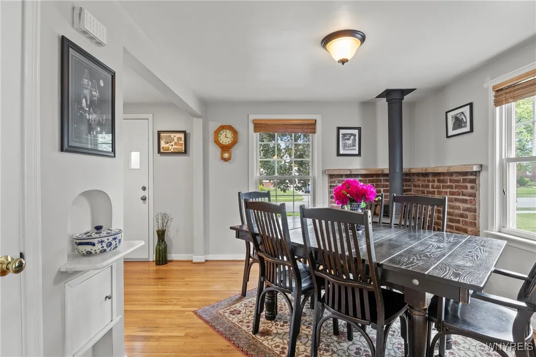 307 Glencove Road, Tonawanda-town, New York 14223, Tonawanda, New York 14223, 2 Bedrooms Bedrooms, 8 Rooms Rooms,1 BathroomBathrooms,Residential,Closed,307 Glencove Road, Tonawanda-town, New York 14223,B1610296