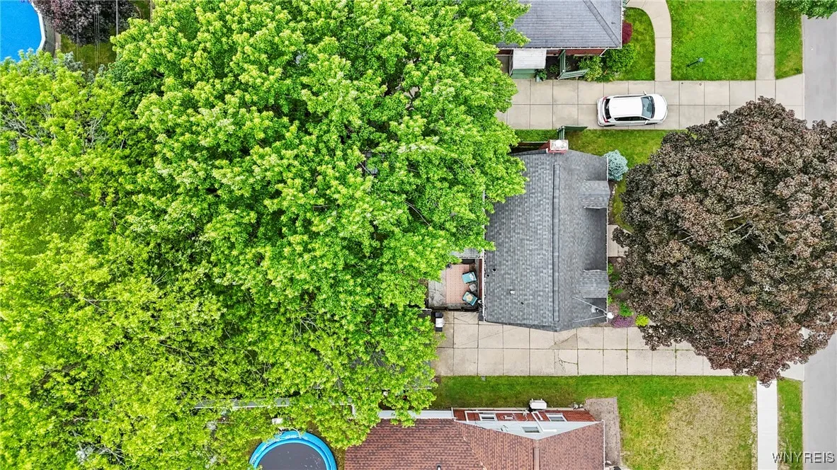 307 Glencove Road, Tonawanda-town, New York 14223, Tonawanda, New York 14223, 2 Bedrooms Bedrooms, 8 Rooms Rooms,1 BathroomBathrooms,Residential,Closed,307 Glencove Road, Tonawanda-town, New York 14223,B1610296