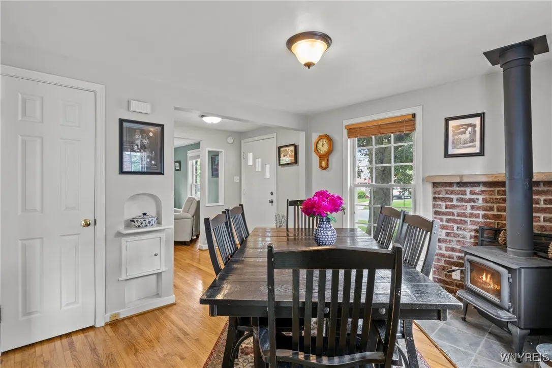 307 Glencove Road, Tonawanda-town, New York 14223, Tonawanda, New York 14223, 2 Bedrooms Bedrooms, 8 Rooms Rooms,1 BathroomBathrooms,Residential,Closed,307 Glencove Road, Tonawanda-town, New York 14223,B1610296