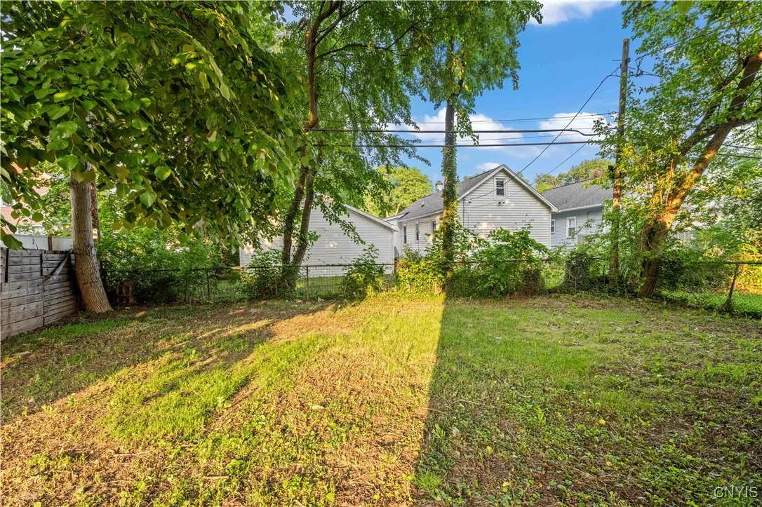 124 Aurora Street, Rochester, New York 14621, Rochester, New York 14621, 3 Bedrooms Bedrooms, 3 Rooms Rooms,1 BathroomBathrooms,Residential,Closed,124 Aurora Street, Rochester, New York 14621,S1613418