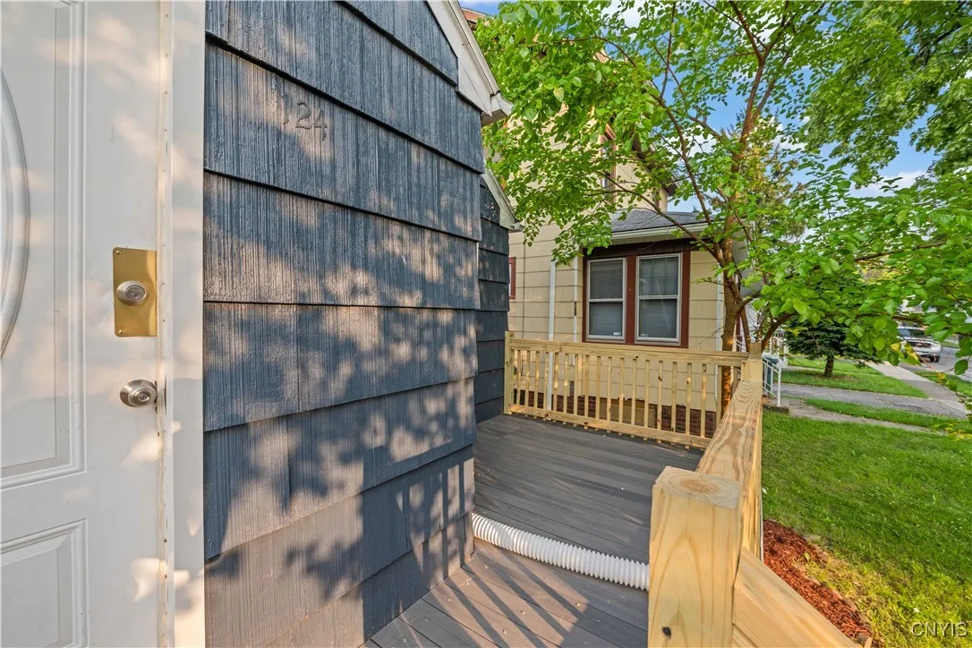 124 Aurora Street, Rochester, New York 14621, Rochester, New York 14621, 3 Bedrooms Bedrooms, 3 Rooms Rooms,1 BathroomBathrooms,Residential,Closed,124 Aurora Street, Rochester, New York 14621,S1613418