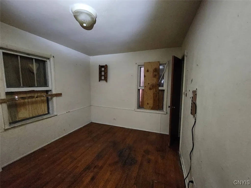 910 Mckinley Avenue, Rome-inside, New York 13440, Rome, New York 13440, 2 Bedrooms Bedrooms, 5 Rooms Rooms,1 BathroomBathrooms,Residential,Closed,910 Mckinley Avenue, Rome-inside, New York 13440,0,S1612882