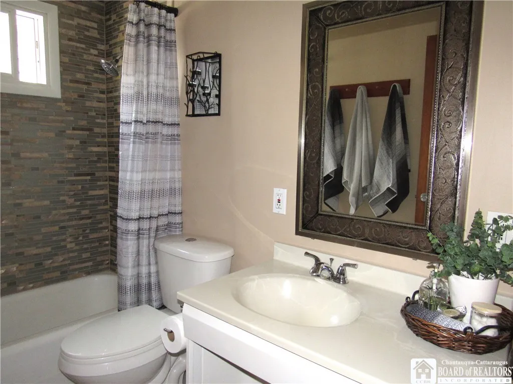 23 Frew Run Street, Carroll, New York 14738, Carroll, New York 14738, 2 Bedrooms Bedrooms, 5 Rooms Rooms,1 BathroomBathrooms,Residential,Closed,23 Frew Run Street, Carroll, New York 14738,0,R1612703