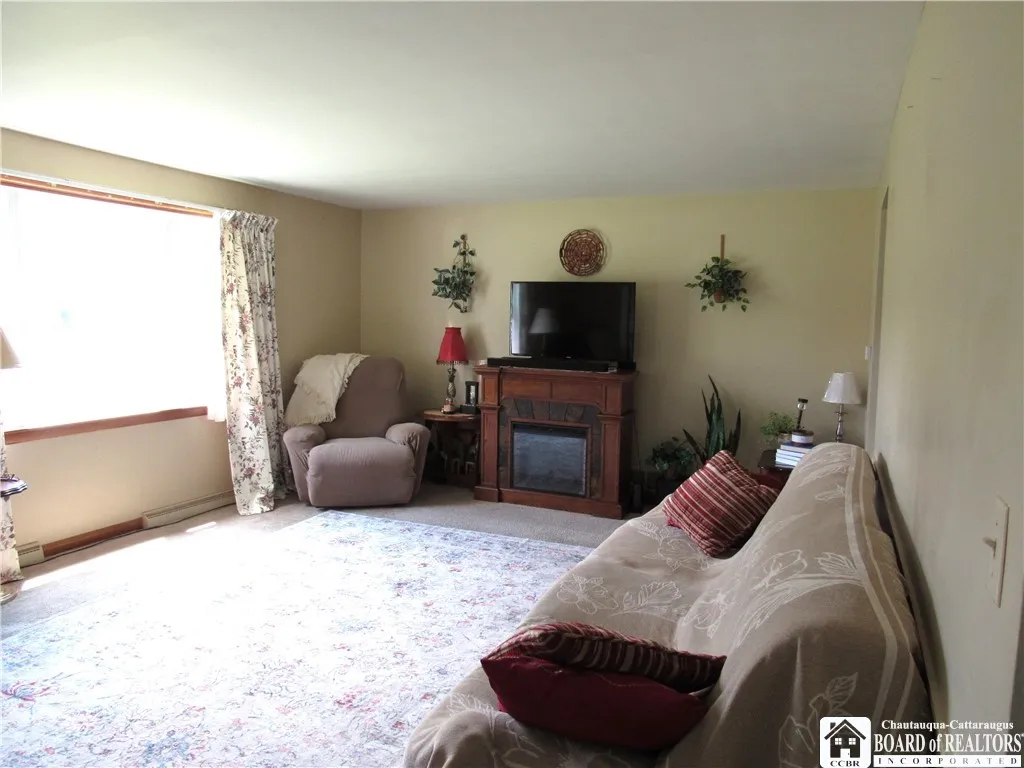 23 Frew Run Street, Carroll, New York 14738, Carroll, New York 14738, 2 Bedrooms Bedrooms, 5 Rooms Rooms,1 BathroomBathrooms,Residential,Closed,23 Frew Run Street, Carroll, New York 14738,0,R1612703