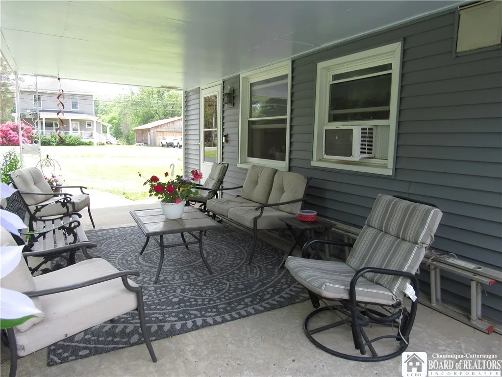 23 Frew Run Street, Carroll, New York 14738, Carroll, New York 14738, 2 Bedrooms Bedrooms, 5 Rooms Rooms,1 BathroomBathrooms,Residential,Closed,23 Frew Run Street, Carroll, New York 14738,0,R1612703