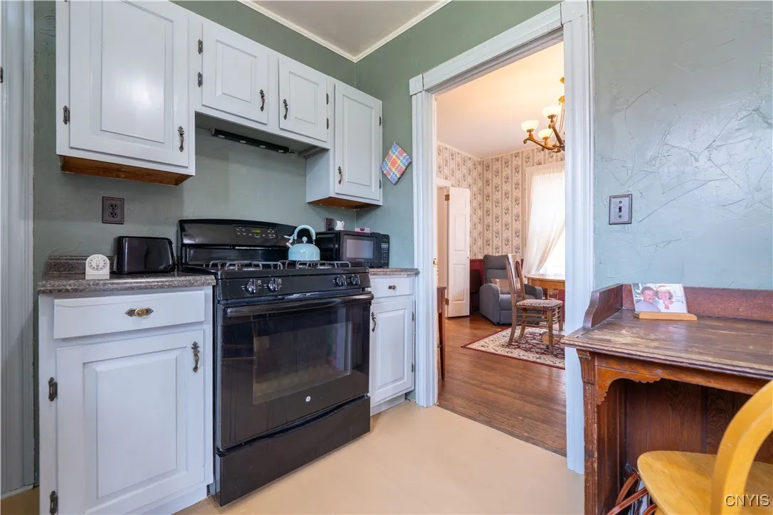 97 West Gansevoort Street, Little Falls-city, New, Little Falls City, New York 13365, 4 Bedrooms Bedrooms, 11 Rooms Rooms,1 BathroomBathrooms,Residential,Closed,97 West Gansevoort Street, Little Falls-city, New ,0,S1613235
