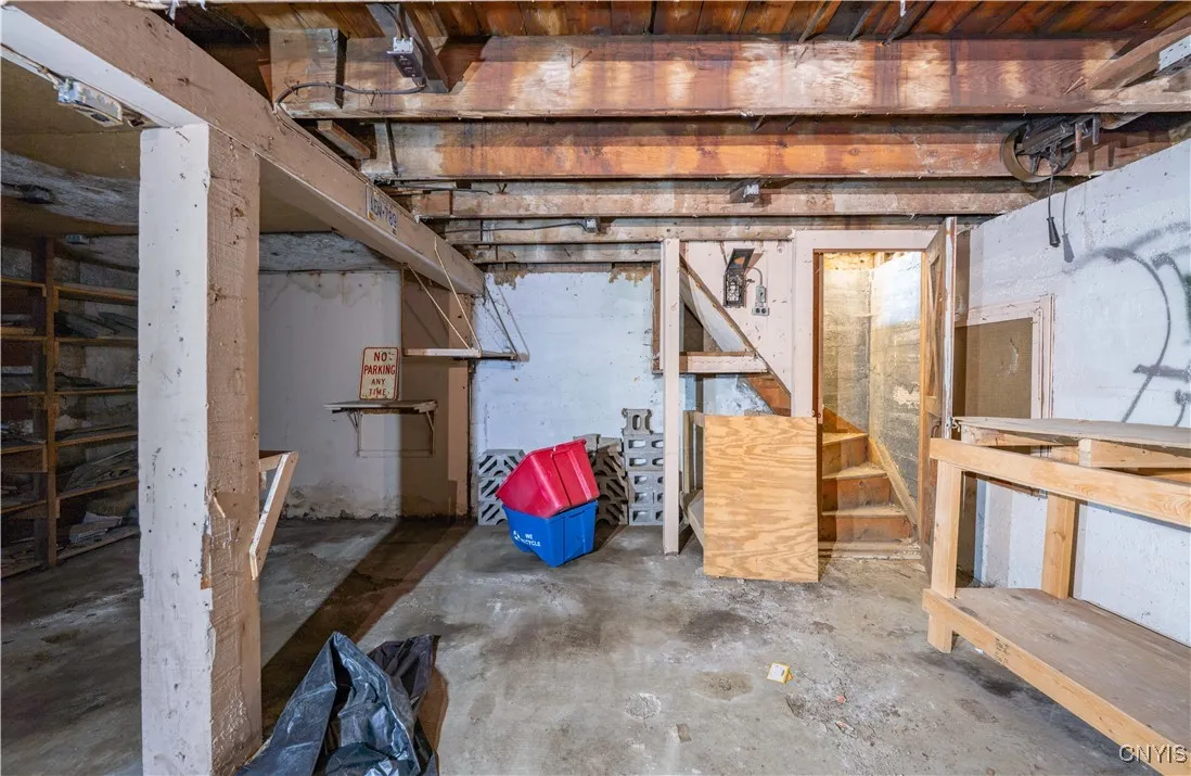 97 West Gansevoort Street, Little Falls-city, New, Little Falls City, New York 13365, 4 Bedrooms Bedrooms, 11 Rooms Rooms,1 BathroomBathrooms,Residential,Closed,97 West Gansevoort Street, Little Falls-city, New ,0,S1613235