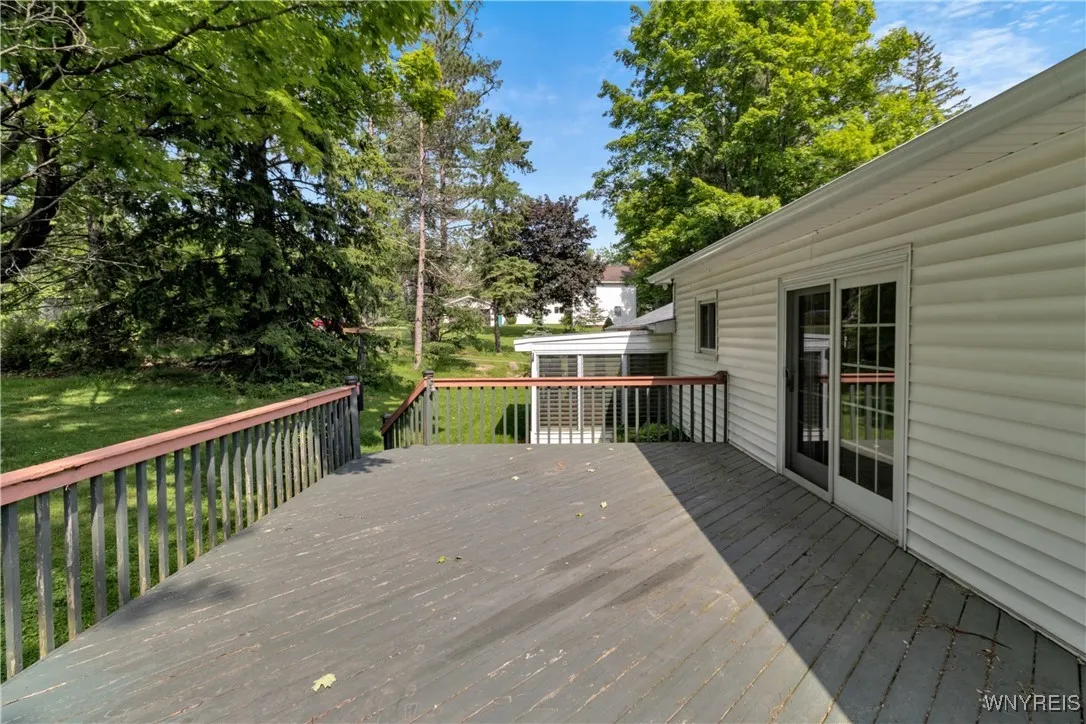1701 Billington Road, Elma, New York 14052, Elma, New York 14052, 3 Bedrooms Bedrooms, 8 Rooms Rooms,1 BathroomBathrooms,Residential,Closed,1701 Billington Road, Elma, New York 14052,0,B1613409
