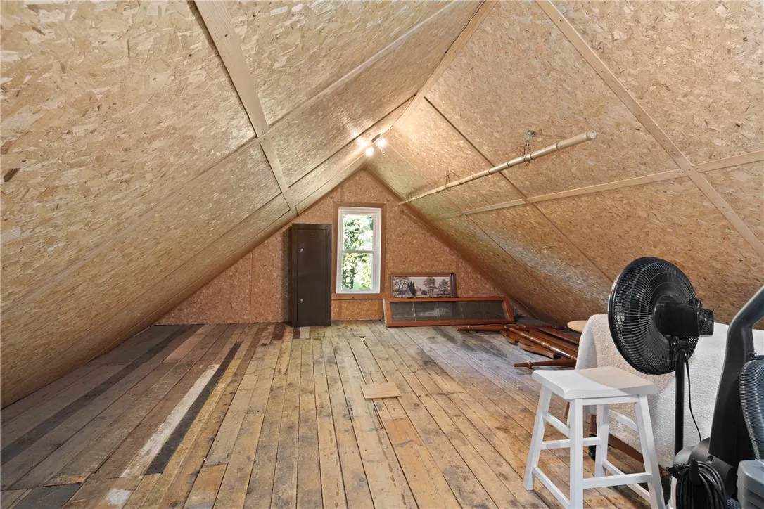 707 Hubbell Road, Ogden, New York 14428, Ogden, New York 14428, 4 Bedrooms Bedrooms, 11 Rooms Rooms,2 BathroomsBathrooms,Residential,Closed,707 Hubbell Road, Ogden, New York 14428,R1613454