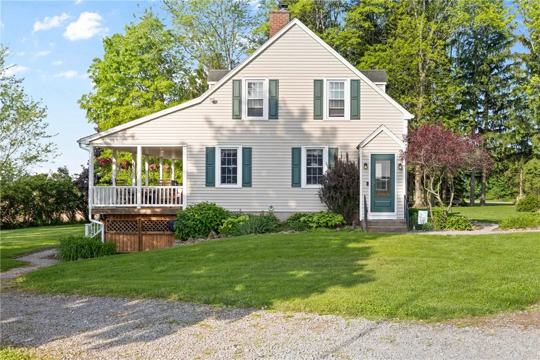 707 Hubbell Road, Ogden, New York 14428, Ogden, New York 14428, 4 Bedrooms Bedrooms, 11 Rooms Rooms,2 BathroomsBathrooms,Residential,Closed,707 Hubbell Road, Ogden, New York 14428,R1613454