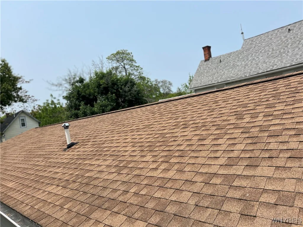 272 Dewitt Street, Buffalo, New York 14213, Buffalo, New York 14213, 3 Bedrooms Bedrooms, 8 Rooms Rooms,2 BathroomsBathrooms,Residential,Closed,272 Dewitt Street, Buffalo, New York 14213,B1613084
