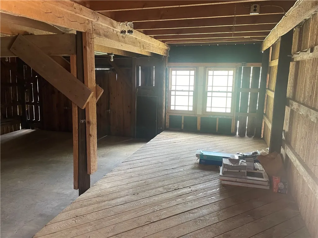 Barn