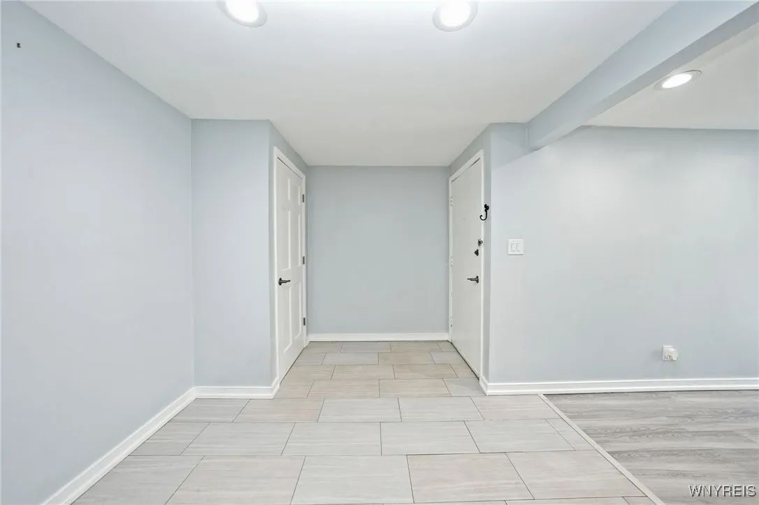 770 West Ferry Street 28b, Buffalo, New York 14222, Buffalo, New York 14222, 1 Bedroom Bedrooms, 4 Rooms Rooms,1 BathroomBathrooms,Residential,Closed,770 West Ferry Street 28b, Buffalo, New York 14222,B1612794