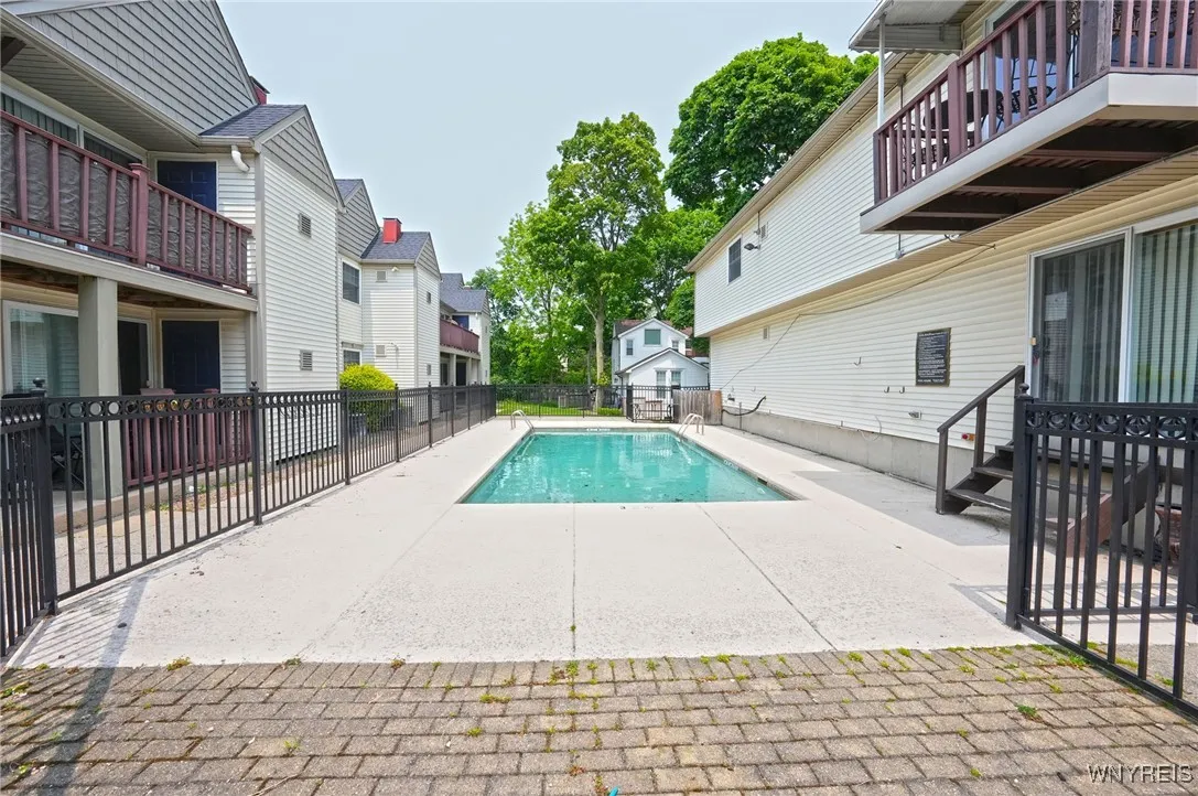 770 West Ferry Street 28b, Buffalo, New York 14222, Buffalo, New York 14222, 1 Bedroom Bedrooms, 4 Rooms Rooms,1 BathroomBathrooms,Residential,Closed,770 West Ferry Street 28b, Buffalo, New York 14222,B1612794