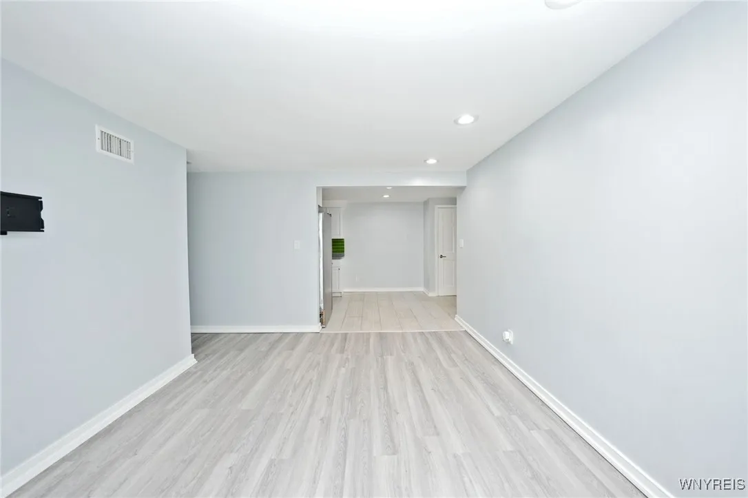 770 West Ferry Street 28b, Buffalo, New York 14222, Buffalo, New York 14222, 1 Bedroom Bedrooms, 4 Rooms Rooms,1 BathroomBathrooms,Residential,Closed,770 West Ferry Street 28b, Buffalo, New York 14222,B1612794