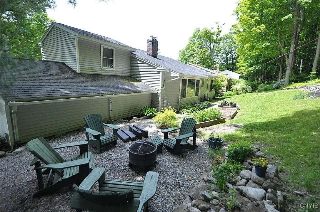 4648 Glencliffe Road, Manlius, New York 13104, Manlius, New York 13104, 4 Bedrooms Bedrooms, 8 Rooms Rooms,2 BathroomsBathrooms,Residential,For Sale,4648 Glencliffe Road, Manlius, New York 13104,S1612210
