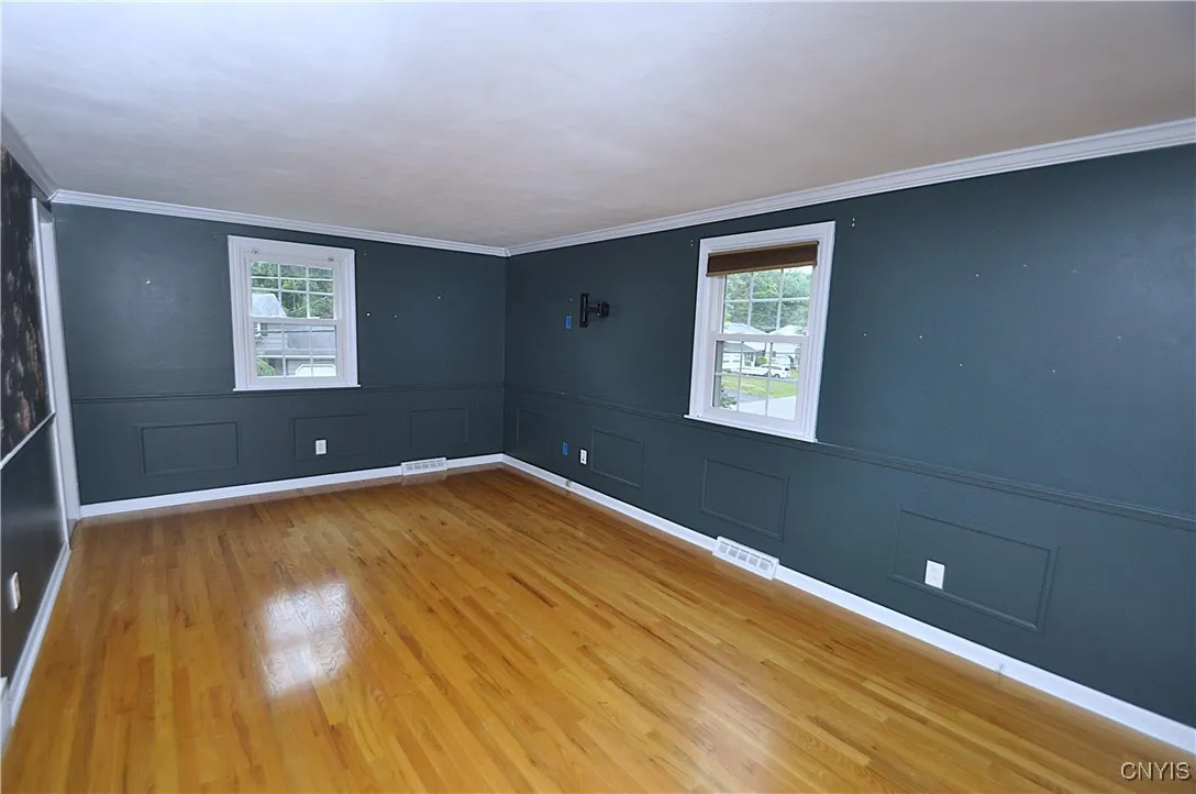 4648 Glencliffe Road, Manlius, New York 13104, Manlius, New York 13104, 4 Bedrooms Bedrooms, 8 Rooms Rooms,2 BathroomsBathrooms,Residential,For Sale,4648 Glencliffe Road, Manlius, New York 13104,S1612210