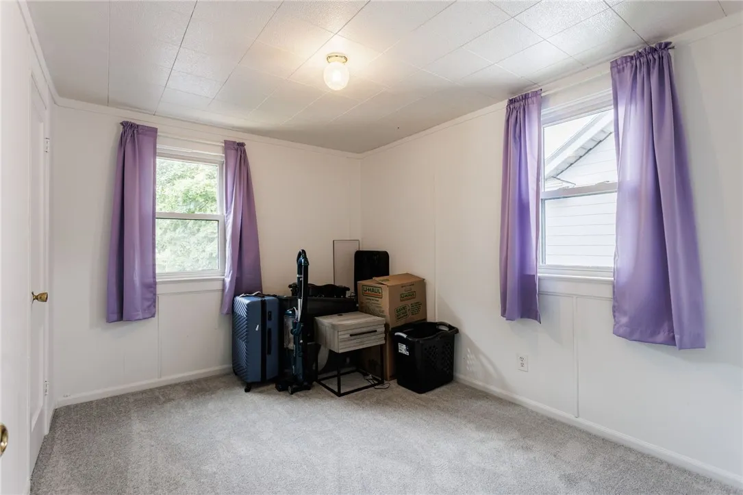74 Everett St, Greece, New York 14615, Greece, New York 14615, 3 Bedrooms Bedrooms, 7 Rooms Rooms,1 BathroomBathrooms,Residential,Closed,74 Everett St, Greece, New York 14615,R1613598