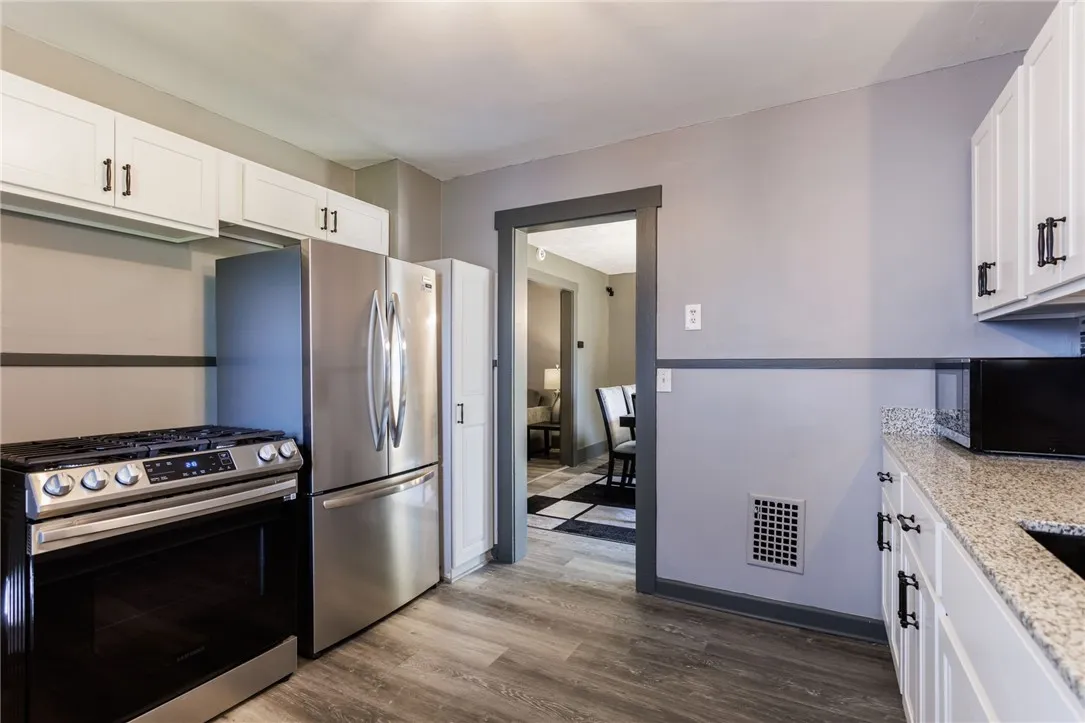 74 Everett St, Greece, New York 14615, Greece, New York 14615, 3 Bedrooms Bedrooms, 7 Rooms Rooms,1 BathroomBathrooms,Residential,Closed,74 Everett St, Greece, New York 14615,R1613598