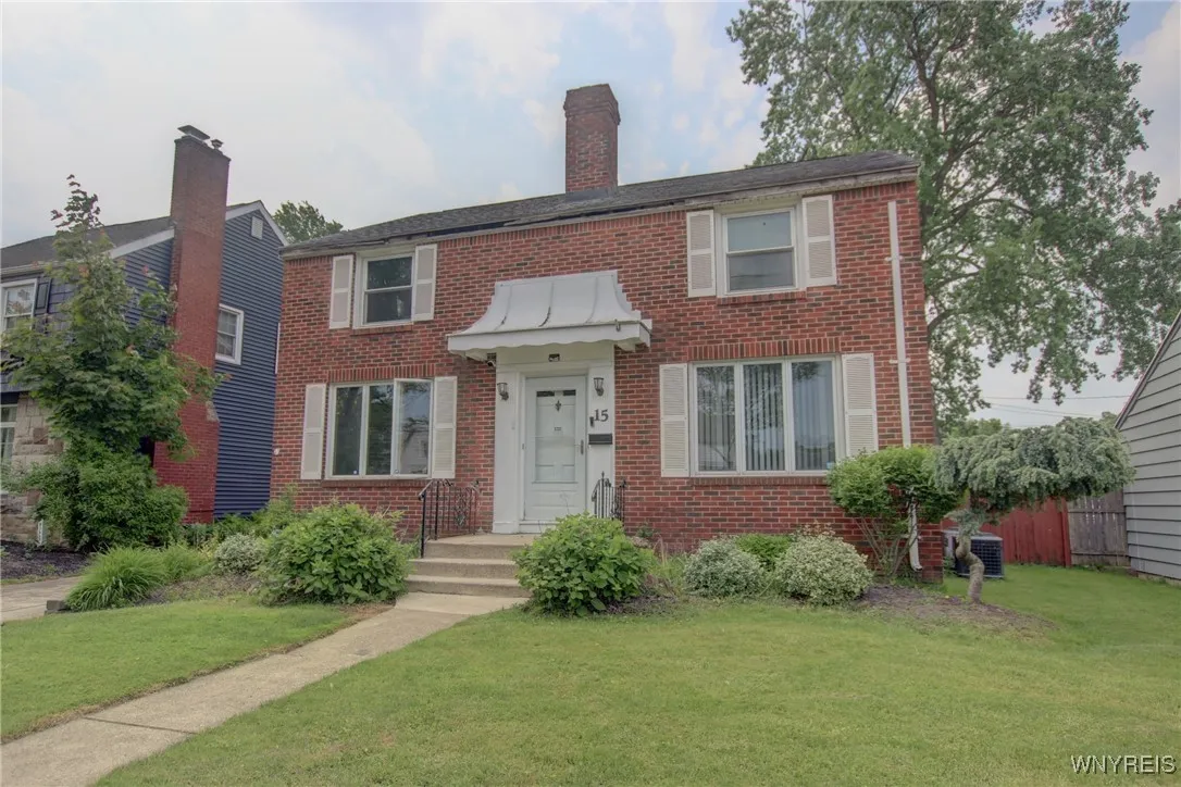 15 Arbour Lane, Buffalo, New York 14220, Buffalo, New York 14220, 4 Bedrooms Bedrooms, ,2 BathroomsBathrooms,Residential,For Sale,15 Arbour Lane, Buffalo, New York 14220,B1612963