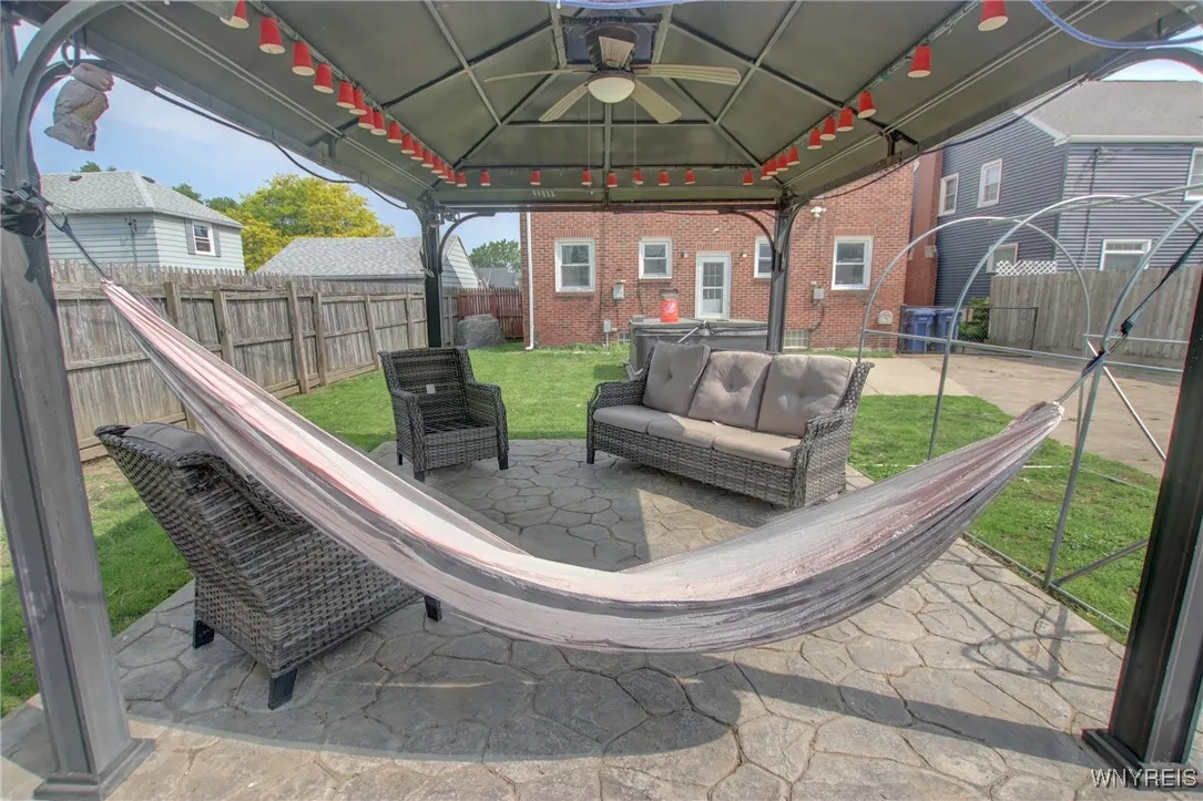 15 Arbour Lane, Buffalo, New York 14220, Buffalo, New York 14220, 4 Bedrooms Bedrooms, ,2 BathroomsBathrooms,Residential,For Sale,15 Arbour Lane, Buffalo, New York 14220,B1612963