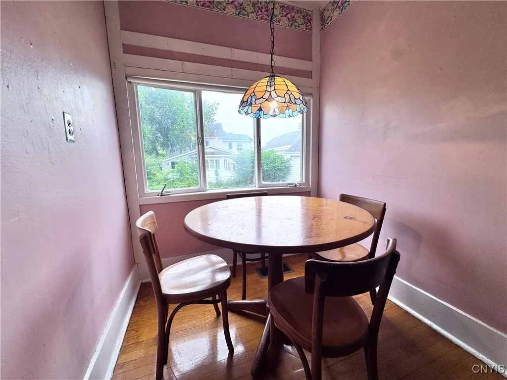 2816 Ferndale Place, Utica, New York 13501, Utica, New York 13501, 3 Bedrooms Bedrooms, 7 Rooms Rooms,1 BathroomBathrooms,Residential,For Sale,2816 Ferndale Place, Utica, New York 13501,0,S1611299