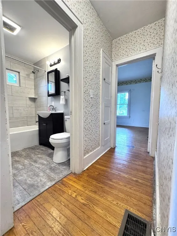 2816 Ferndale Place, Utica, New York 13501, Utica, New York 13501, 3 Bedrooms Bedrooms, 7 Rooms Rooms,1 BathroomBathrooms,Residential,For Sale,2816 Ferndale Place, Utica, New York 13501,0,S1611299