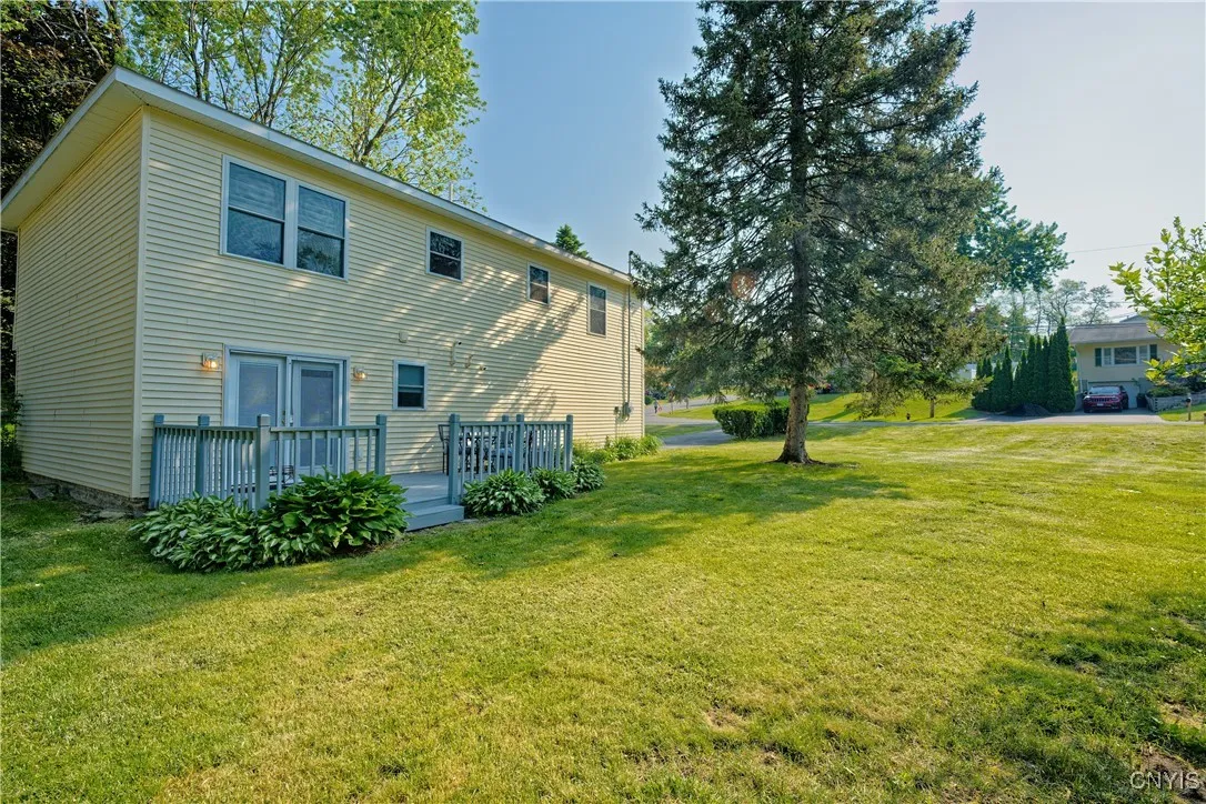 12 Sparrowbush Road South, Latham, New York 12110, New York 12110, 3 Bedrooms Bedrooms, 9 Rooms Rooms,2 BathroomsBathrooms,Residential,Closed,12 Sparrowbush Road South, Latham, New York 12110,S1611714