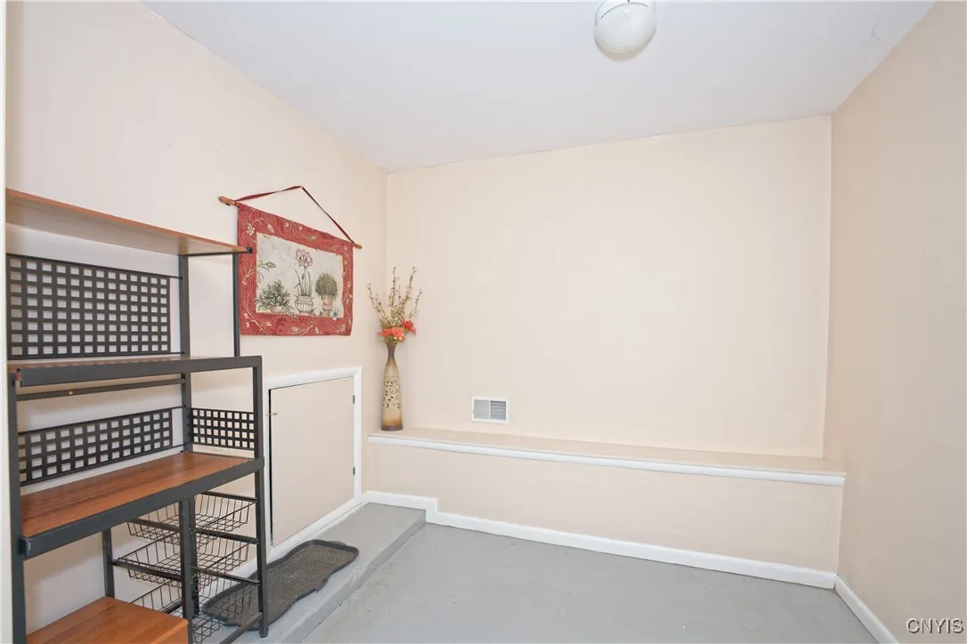 12 Sparrowbush Road South, Latham, New York 12110, New York 12110, 3 Bedrooms Bedrooms, 9 Rooms Rooms,2 BathroomsBathrooms,Residential,Closed,12 Sparrowbush Road South, Latham, New York 12110,S1611714