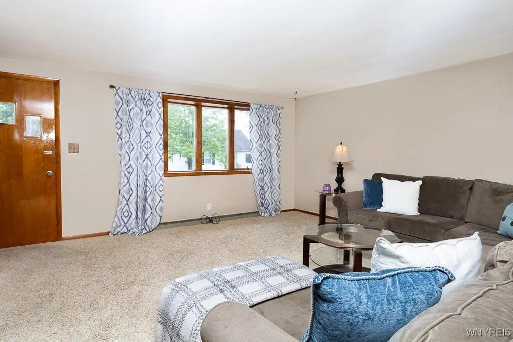 277 Utica Street, Tonawanda-city, New York 14150, Tonawanda, New York 14150, 2 Bedrooms Bedrooms, 7 Rooms Rooms,1 BathroomBathrooms,Residential,Closed,277 Utica Street, Tonawanda-city, New York 14150,B1613514
