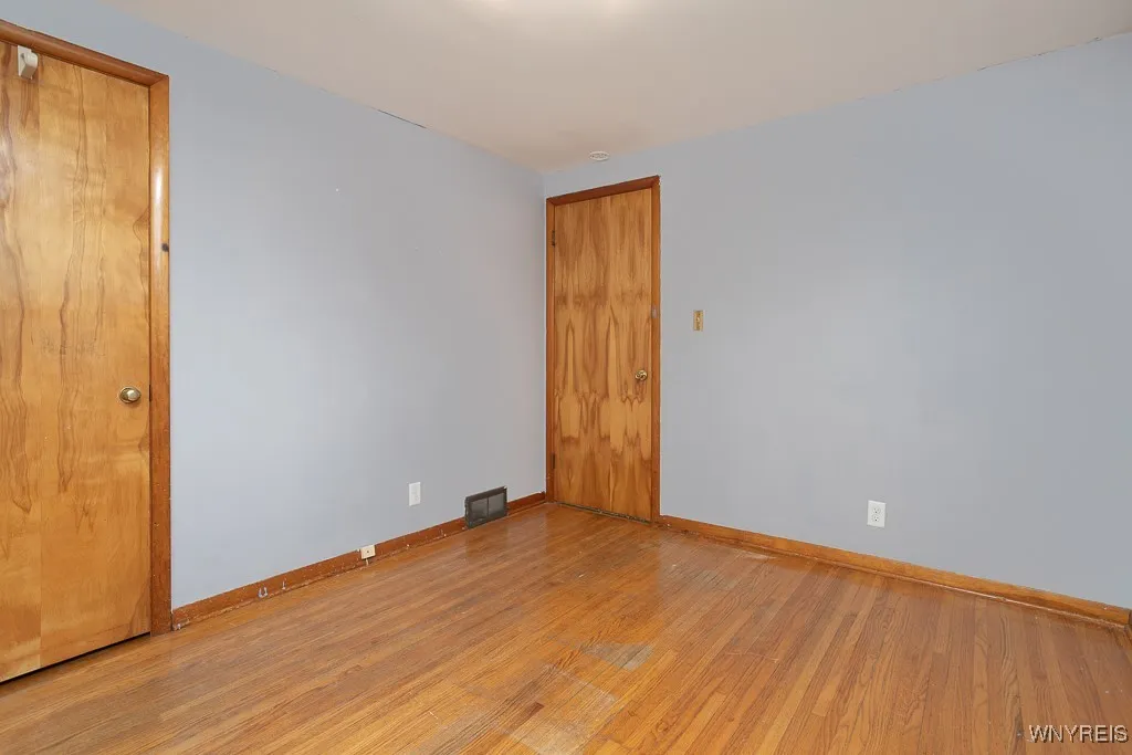 277 Utica Street, Tonawanda-city, New York 14150, Tonawanda, New York 14150, 2 Bedrooms Bedrooms, 7 Rooms Rooms,1 BathroomBathrooms,Residential,Closed,277 Utica Street, Tonawanda-city, New York 14150,B1613514