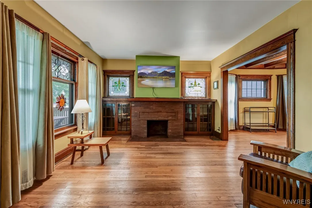 495 Linwood Avenue, Buffalo, New York 14209, Buffalo, New York 14209, 6 Bedrooms Bedrooms, ,2 BathroomsBathrooms,Residential,Closed,495 Linwood Avenue, Buffalo, New York 14209,B1611323