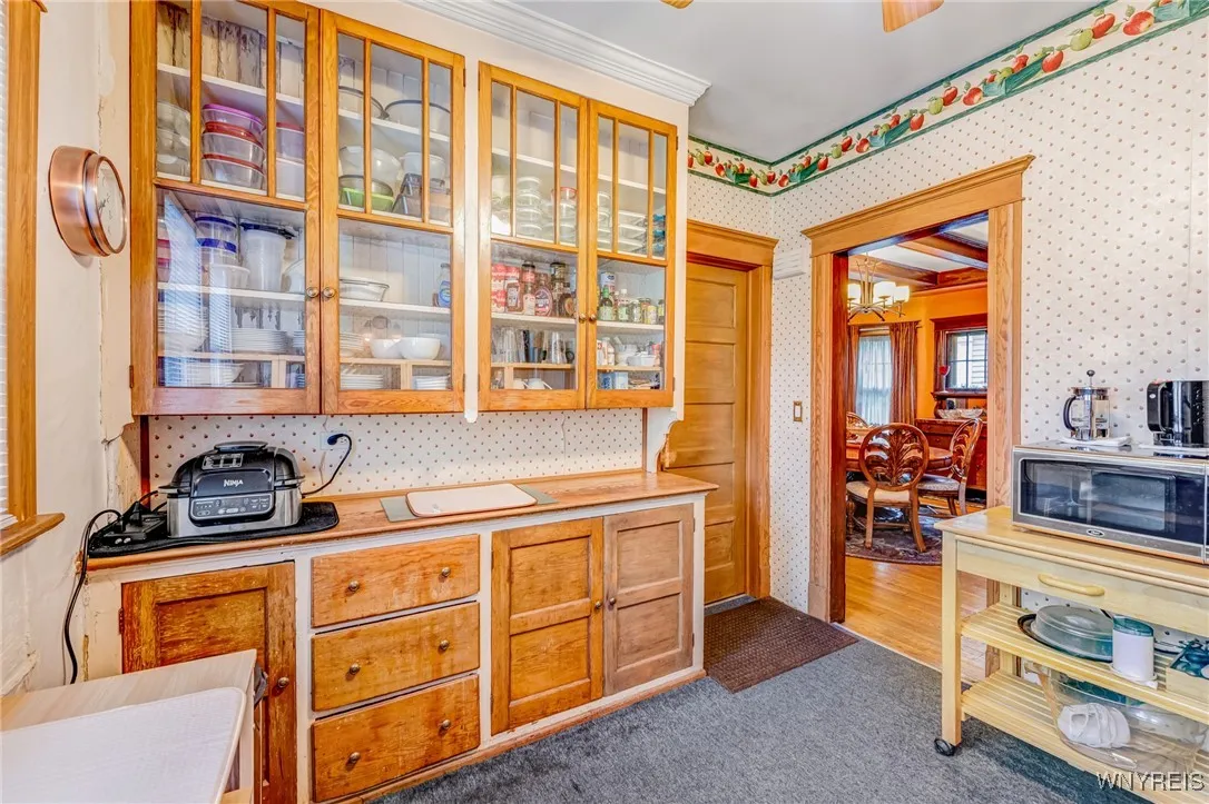 495 Linwood Avenue, Buffalo, New York 14209, Buffalo, New York 14209, 6 Bedrooms Bedrooms, ,2 BathroomsBathrooms,Residential,Closed,495 Linwood Avenue, Buffalo, New York 14209,B1611323