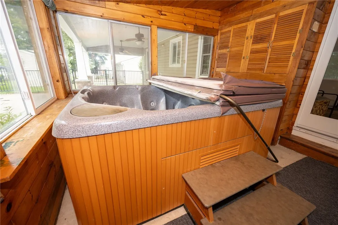 30 Sibley Drive, West Seneca, New York 14224, West Seneca, New York 14224, 5 Bedrooms Bedrooms, 12 Rooms Rooms,2 BathroomsBathrooms,Residential,Closed,30 Sibley Drive, West Seneca, New York 14224,R1613690