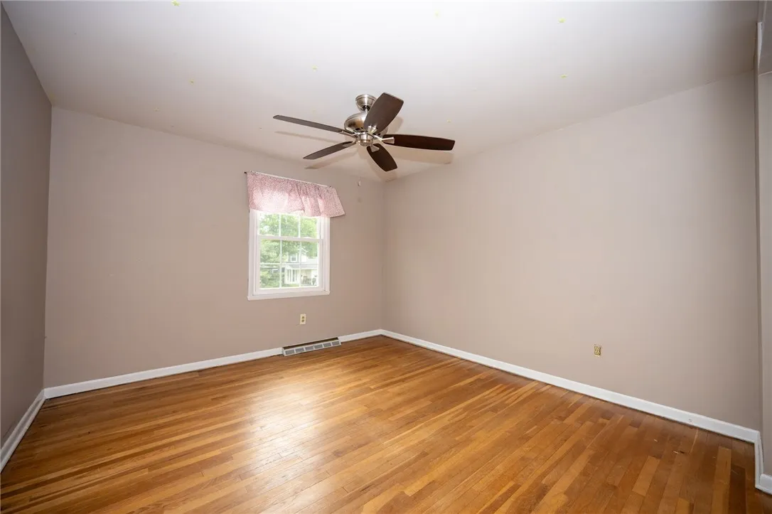 30 Sibley Drive, West Seneca, New York 14224, West Seneca, New York 14224, 5 Bedrooms Bedrooms, 12 Rooms Rooms,2 BathroomsBathrooms,Residential,Closed,30 Sibley Drive, West Seneca, New York 14224,R1613690
