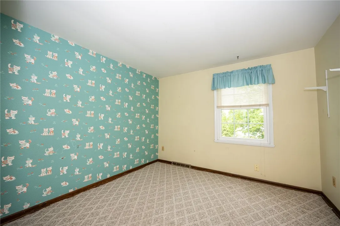 30 Sibley Drive, West Seneca, New York 14224, West Seneca, New York 14224, 5 Bedrooms Bedrooms, 12 Rooms Rooms,2 BathroomsBathrooms,Residential,Closed,30 Sibley Drive, West Seneca, New York 14224,R1613690