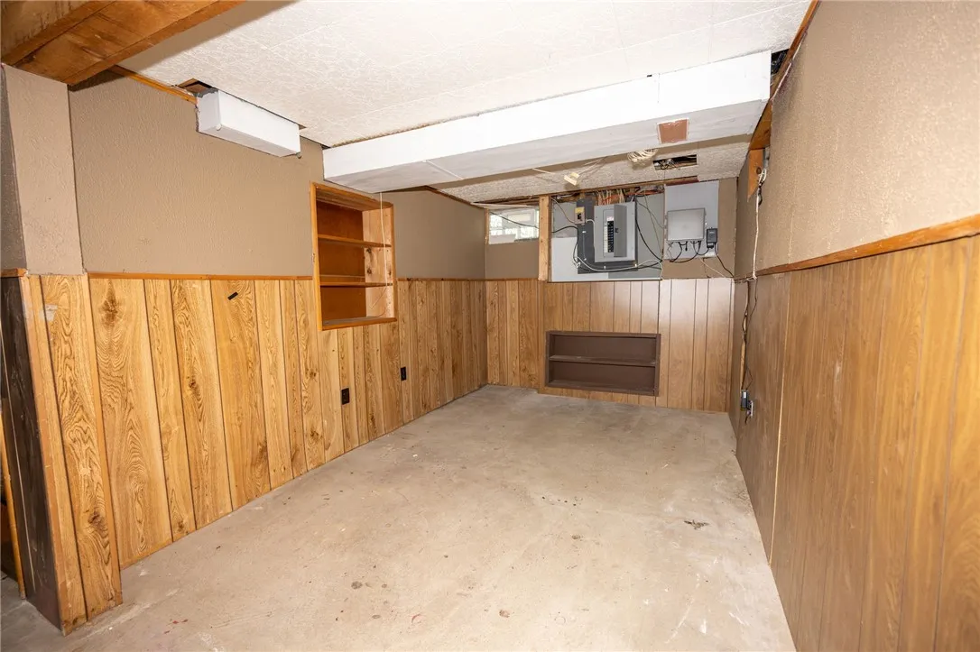 30 Sibley Drive, West Seneca, New York 14224, West Seneca, New York 14224, 5 Bedrooms Bedrooms, 12 Rooms Rooms,2 BathroomsBathrooms,Residential,Closed,30 Sibley Drive, West Seneca, New York 14224,R1613690