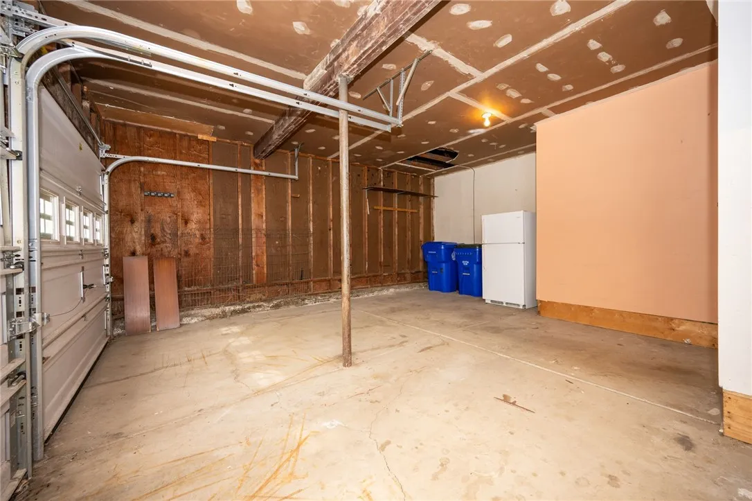 30 Sibley Drive, West Seneca, New York 14224, West Seneca, New York 14224, 5 Bedrooms Bedrooms, 12 Rooms Rooms,2 BathroomsBathrooms,Residential,Closed,30 Sibley Drive, West Seneca, New York 14224,R1613690