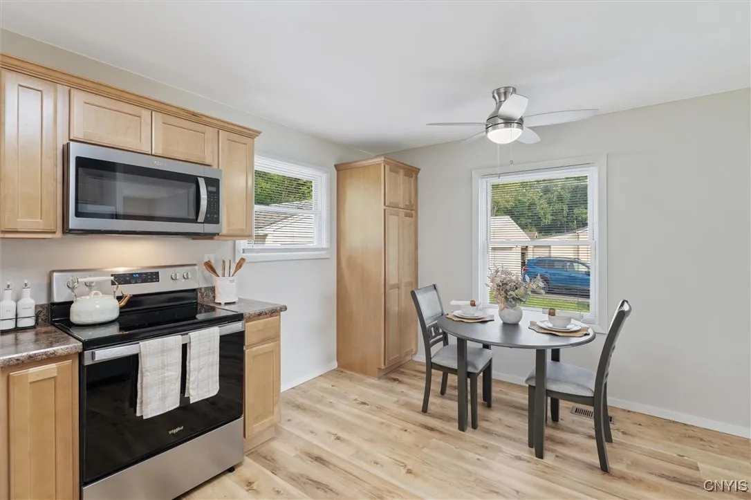 109 Blanchard Boulevard, Van Buren, New York 13209, Van Buren, New York 13209, 3 Bedrooms Bedrooms, 8 Rooms Rooms,1 BathroomBathrooms,Residential,Closed,109 Blanchard Boulevard, Van Buren, New York 13209,S1601316