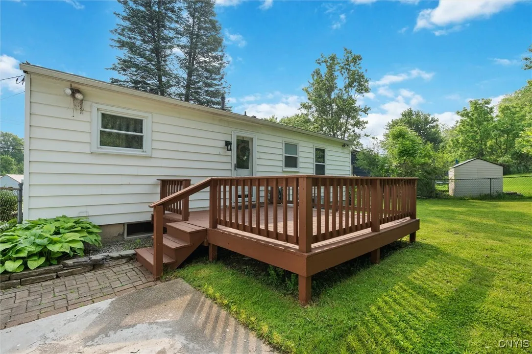 109 Blanchard Boulevard, Van Buren, New York 13209, Van Buren, New York 13209, 3 Bedrooms Bedrooms, 8 Rooms Rooms,1 BathroomBathrooms,Residential,Closed,109 Blanchard Boulevard, Van Buren, New York 13209,S1601316