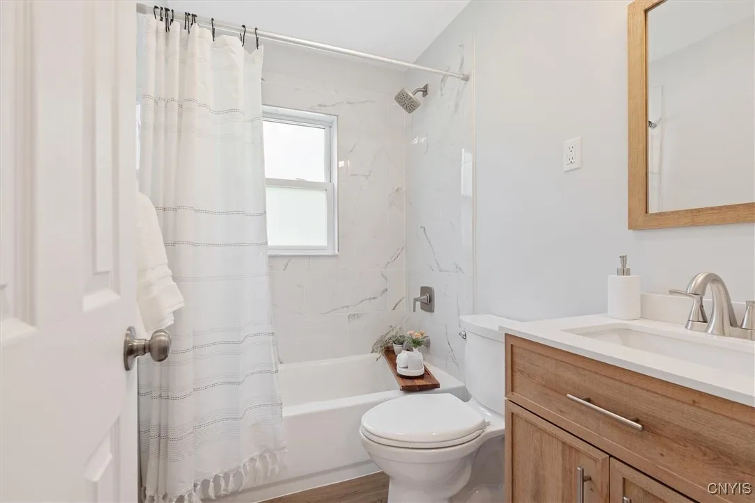 109 Blanchard Boulevard, Van Buren, New York 13209, Van Buren, New York 13209, 3 Bedrooms Bedrooms, 8 Rooms Rooms,1 BathroomBathrooms,Residential,Closed,109 Blanchard Boulevard, Van Buren, New York 13209,S1601316