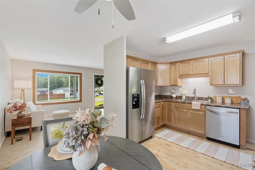 109 Blanchard Boulevard, Van Buren, New York 13209, Van Buren, New York 13209, 3 Bedrooms Bedrooms, 8 Rooms Rooms,1 BathroomBathrooms,Residential,Closed,109 Blanchard Boulevard, Van Buren, New York 13209,S1601316