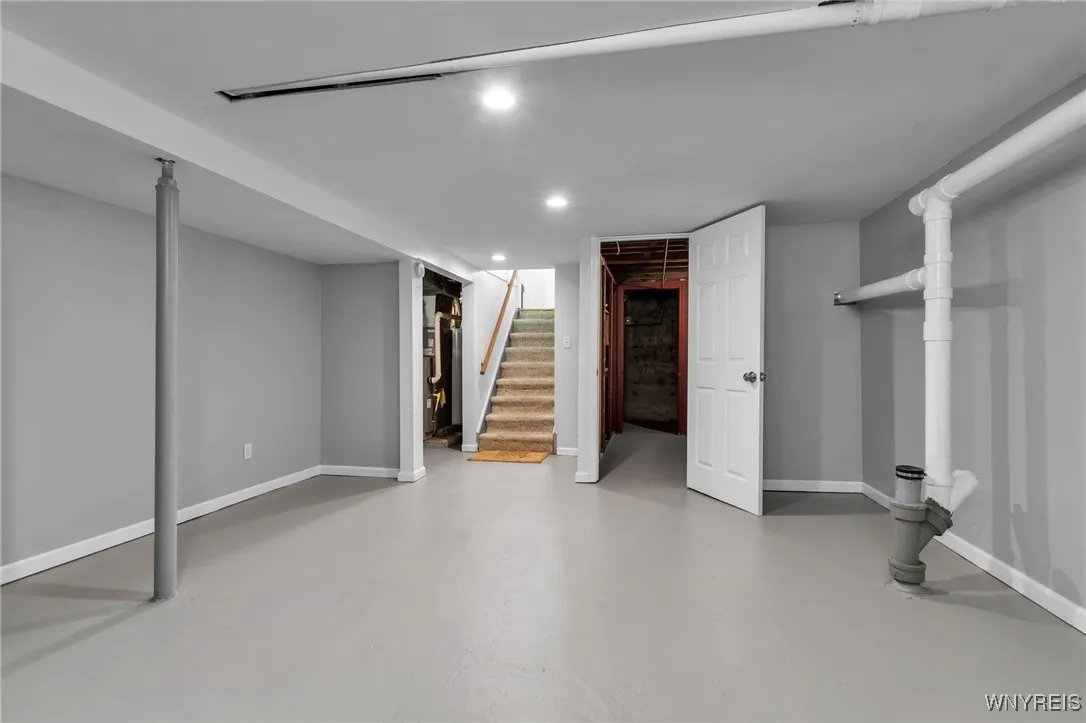 213 Orchard Drive, Tonawanda-town, New York 14223, Tonawanda, New York 14223, 2 Bedrooms Bedrooms, 5 Rooms Rooms,2 BathroomsBathrooms,Residential,Closed,213 Orchard Drive, Tonawanda-town, New York 14223,B1613642